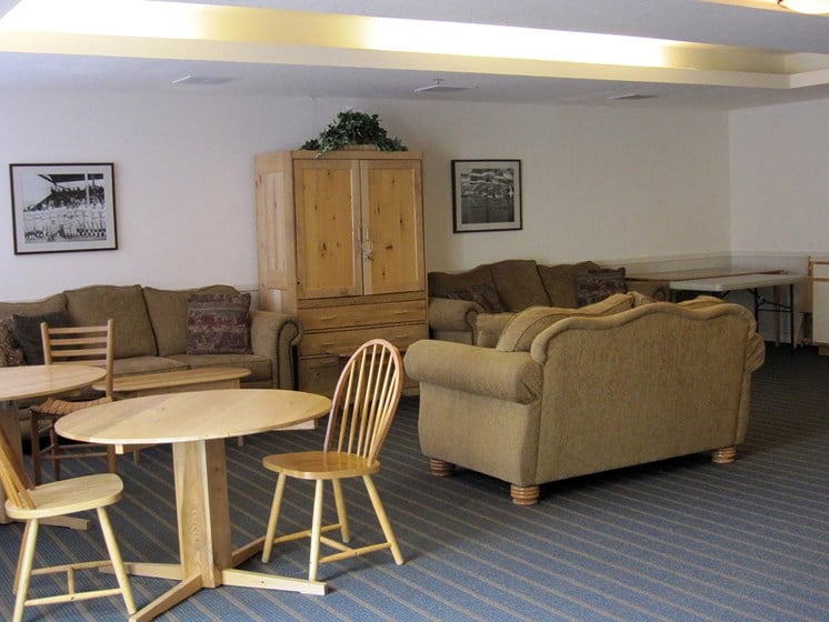 Cottage Hill Activities Room